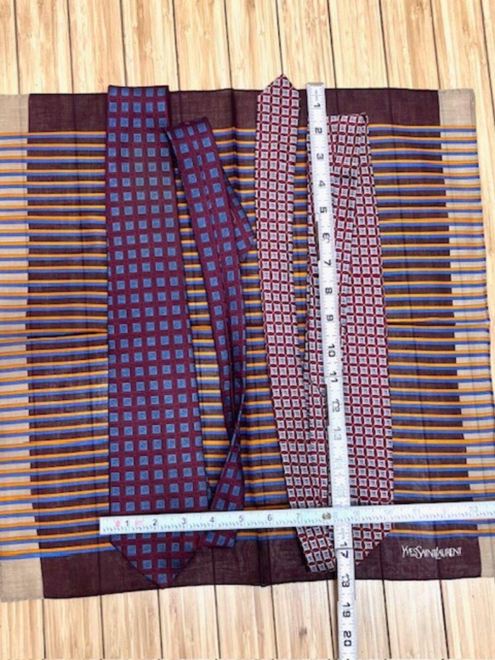 2 Neck ties Hermès Paris Silk France Made & Gentle Men +  1YSL Handkerchie (49) - Picture 12 of 16